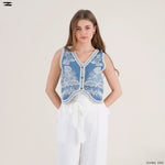 Load image into Gallery viewer, Women Floral Embroidered Vest