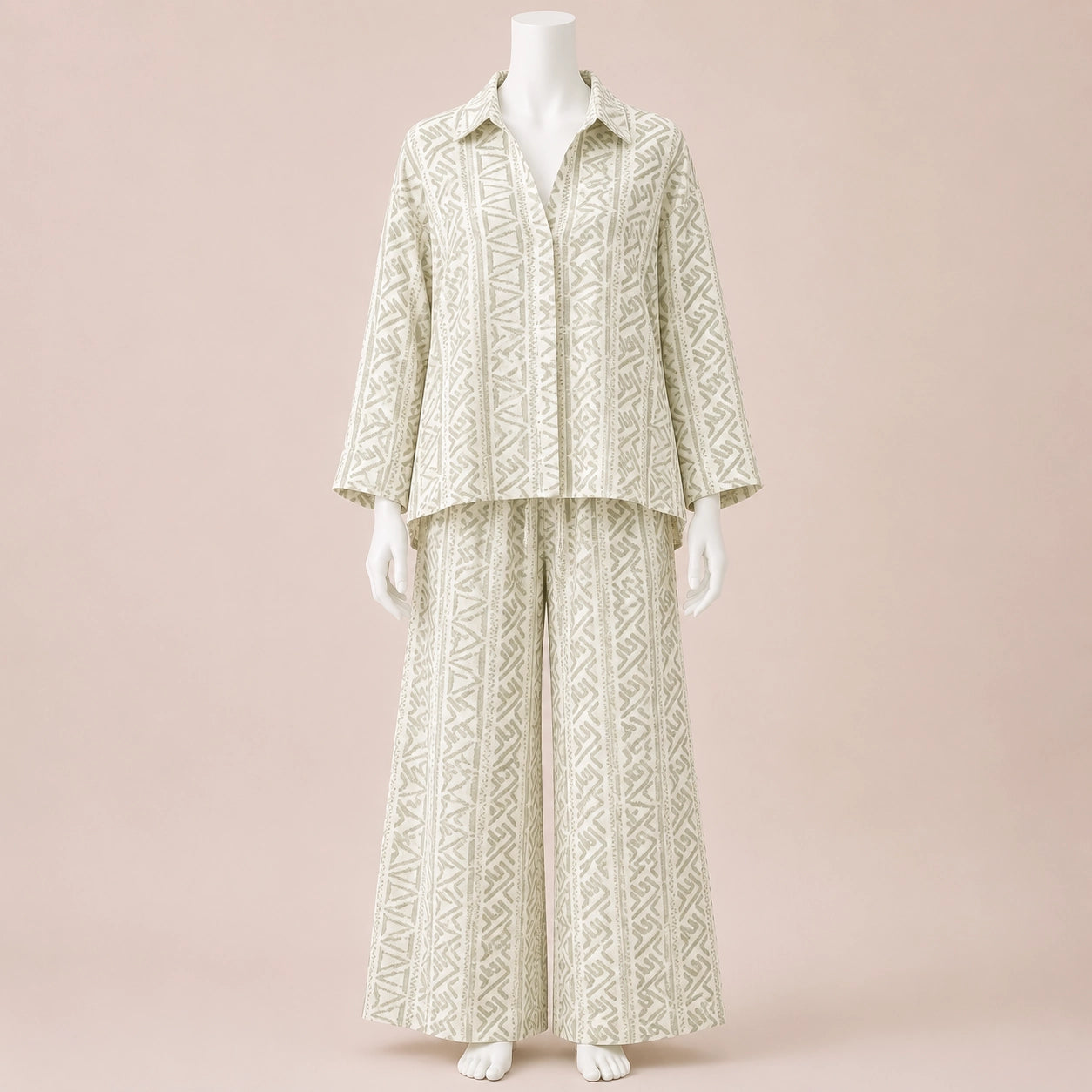 Women Printed Shirt & Pants Set
