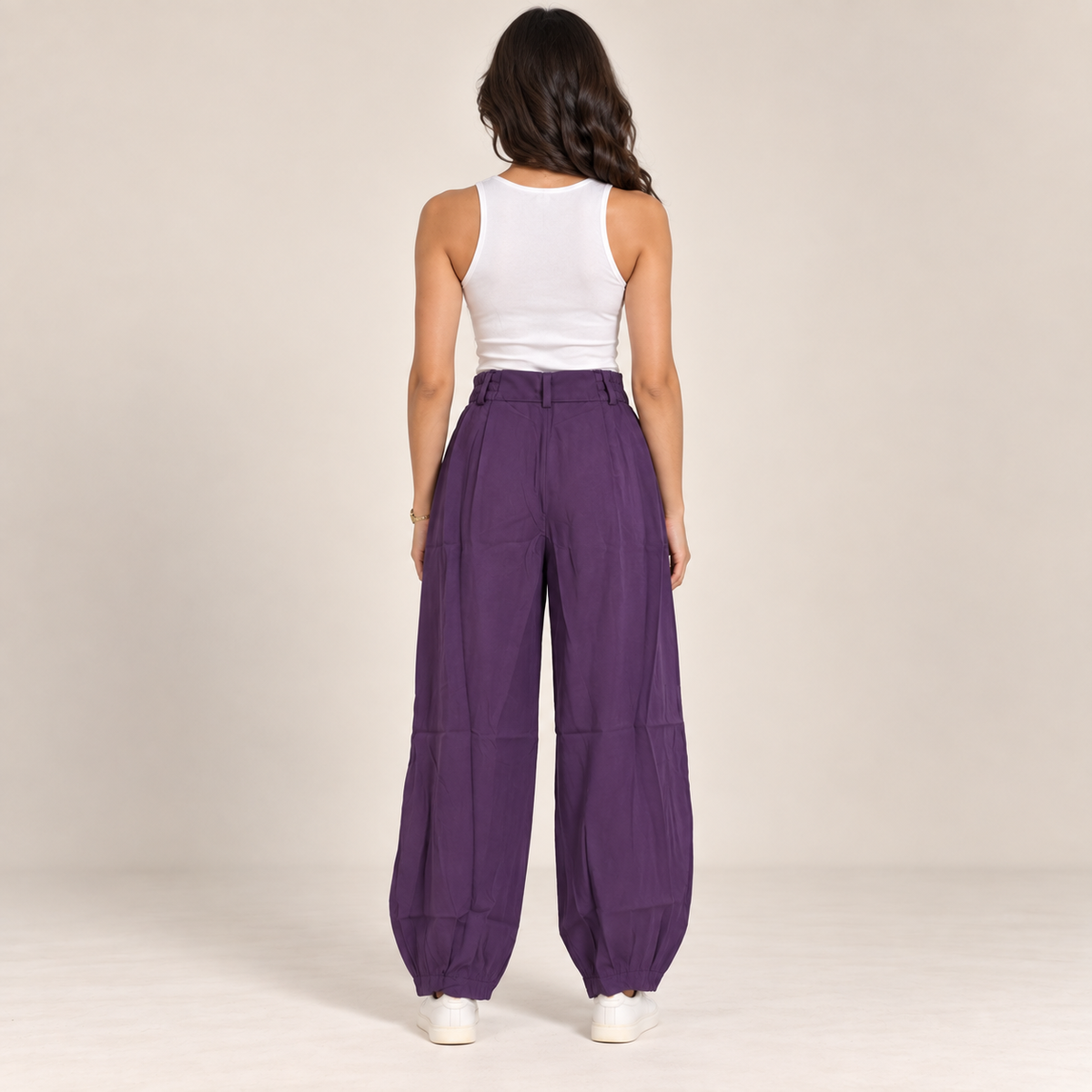 Women Pleated Balloon-Leg Pants
