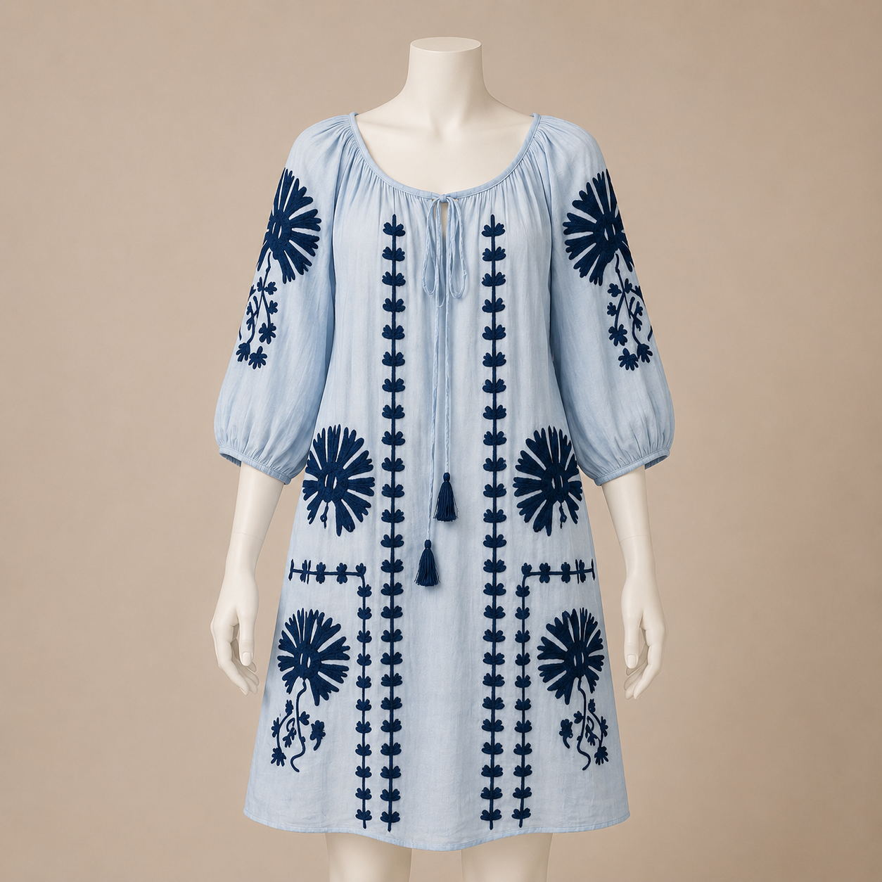 Embroidered ربطة Neck فستان