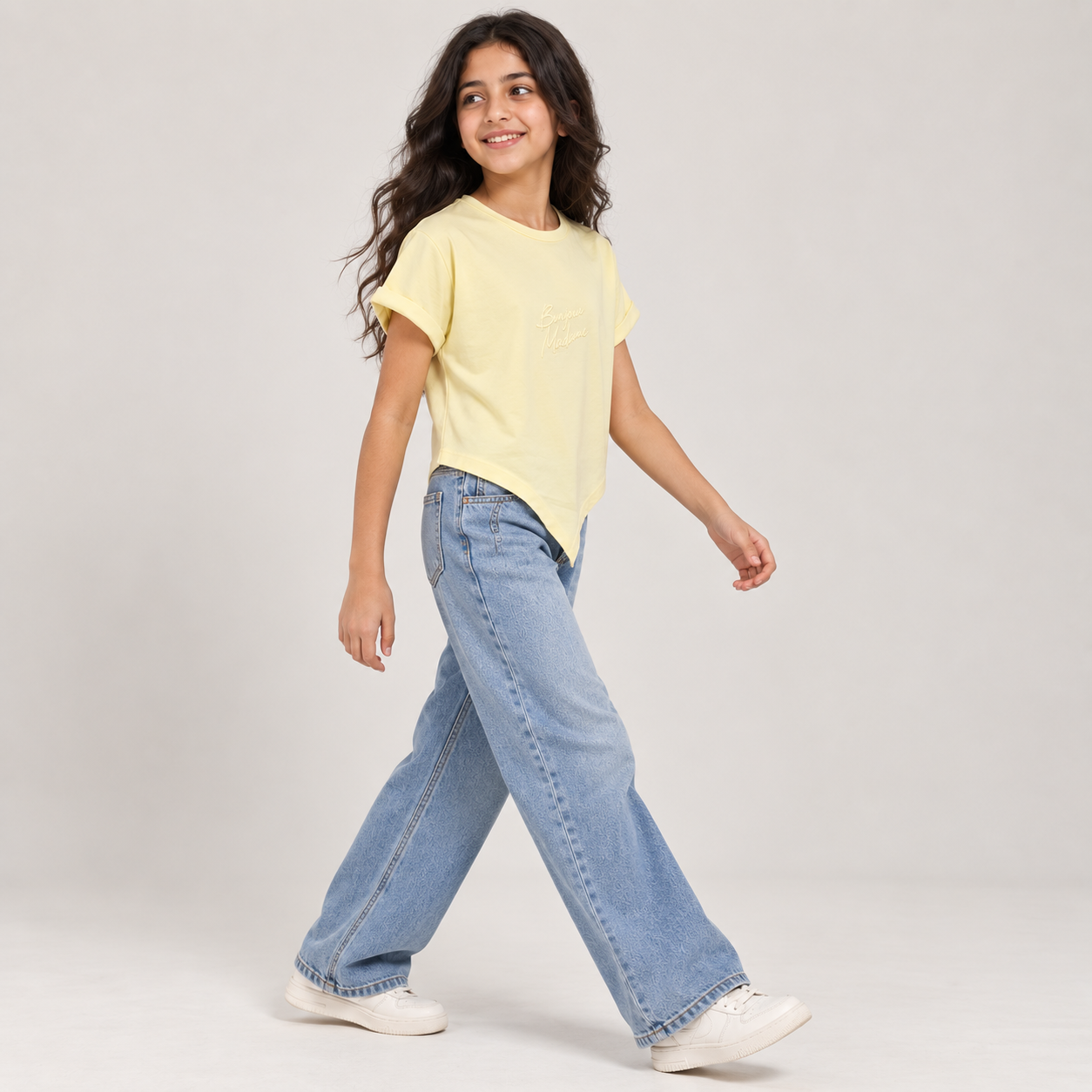 Girls’ Bonjour Madame Pointed-Hem T-Shirt
