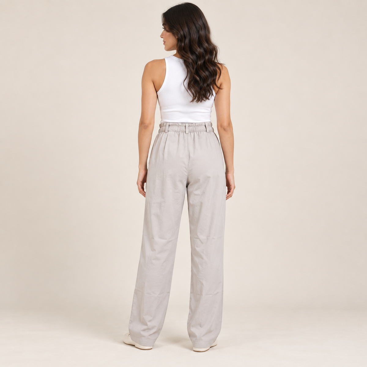Women Pleated Balloon-Leg Pants